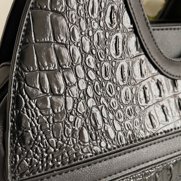 Fabriano Italia Black Crocodile-Embossed Women's Bag Set - Picture 7 of 9